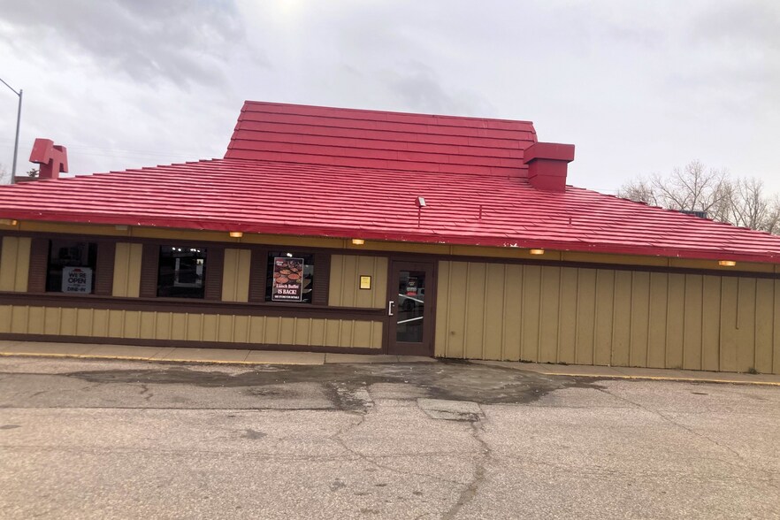 More Photos Of 1460 N 3rd St, Laramie Restaurant For Sale