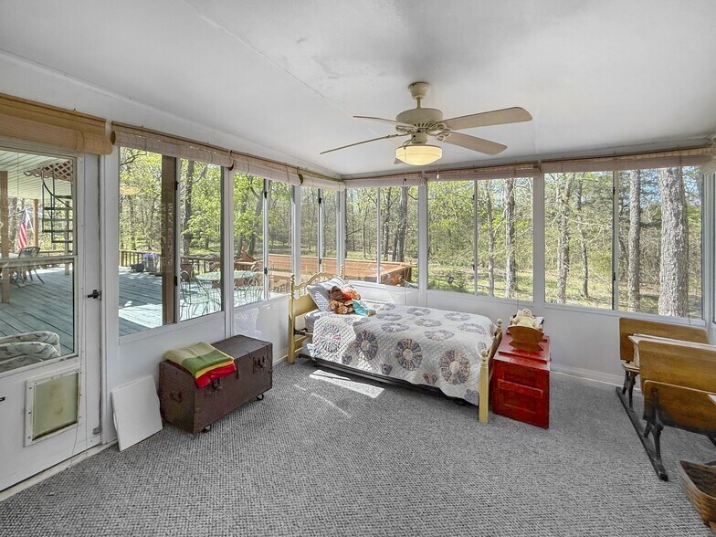 More Photos Of 205 Gwynn Rd, Lebanon Specialty For Sale