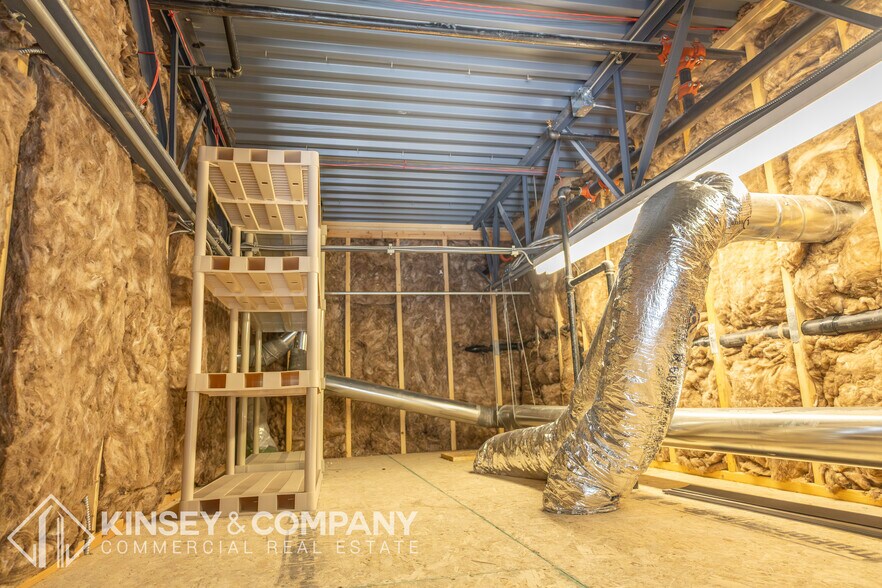 More Photos Of 7621 Shaffer Pky, Littleton Office For Sale