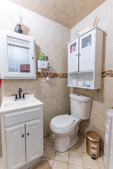 More Photos Of 1015 W Hamilton St, Allentown Multifamily For Sale