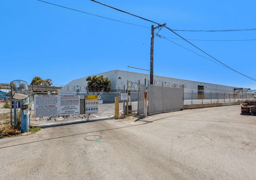 More Photos Of 1770 Thor St, San Diego Warehouse For Lease