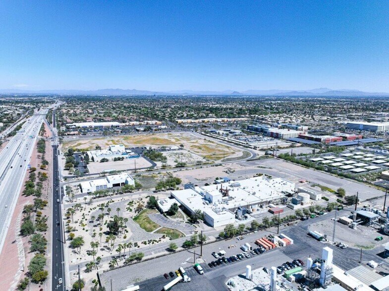 Primary Photo Of 165 S Price Rd, Chandler Warehouse For Lease