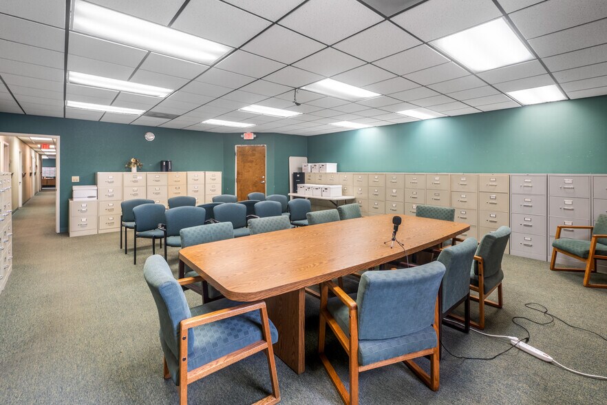 More Photos Of 760 S Stapley Dr, Mesa Office For Sale