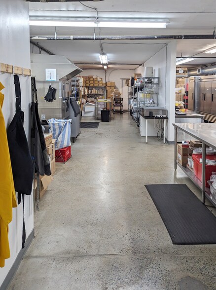 More Photos Of 1114 Pender St E, Vancouver Food Processing For Sale
