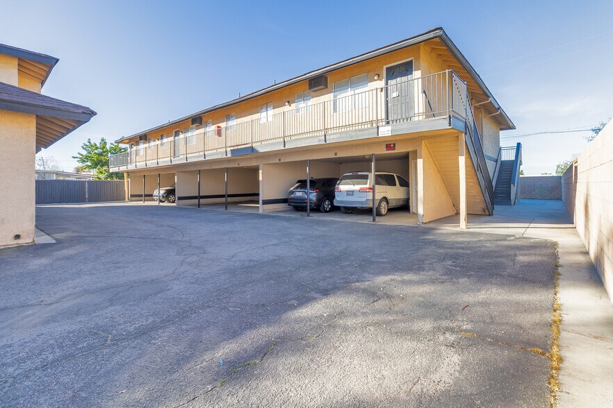 More Photos Of 165 N Hamilton Ave, Hemet Multifamily For Sale