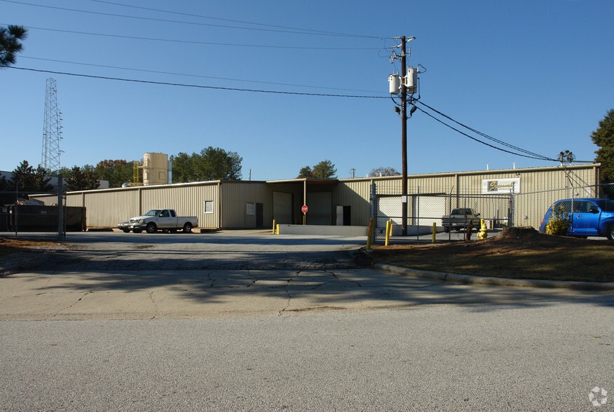 Primary Photo Of 4509 Stonegate Industrial Blvd, Stone Mountain Manufacturing For Sale