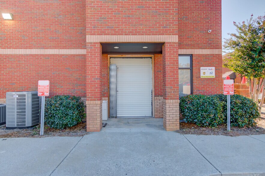 More Photos Of 3584 Atlanta Hwy, Flowery Branch Restaurant For Lease