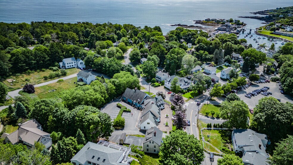More Photos Of 309 Shore Rd, Ogunquit Storefront Retail Office For Lease