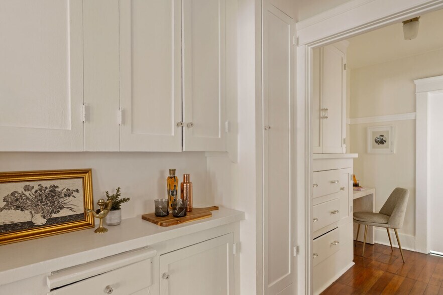 More Photos Of 1560 Morton Ave, Los Angeles Multifamily For Sale