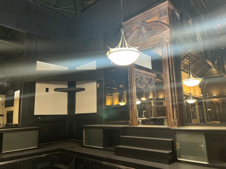 More Photos Of 6363 Peachtree Industrial Blvd, Atlanta Restaurant For Sale