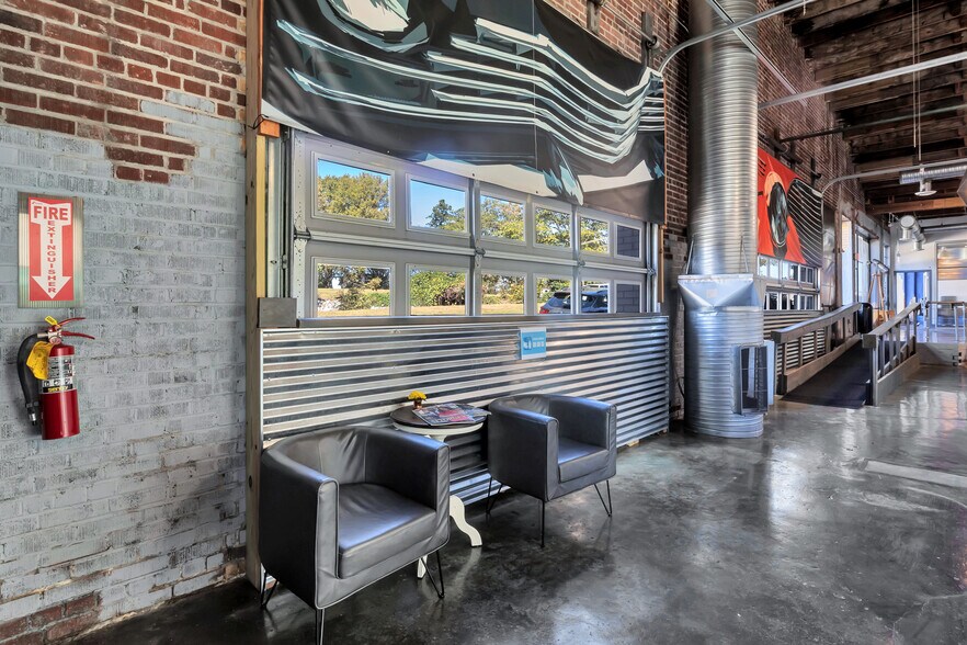 More Photos Of 12461 Veterans Memorial Hwy, Douglasville Loft Creative Space For Lease