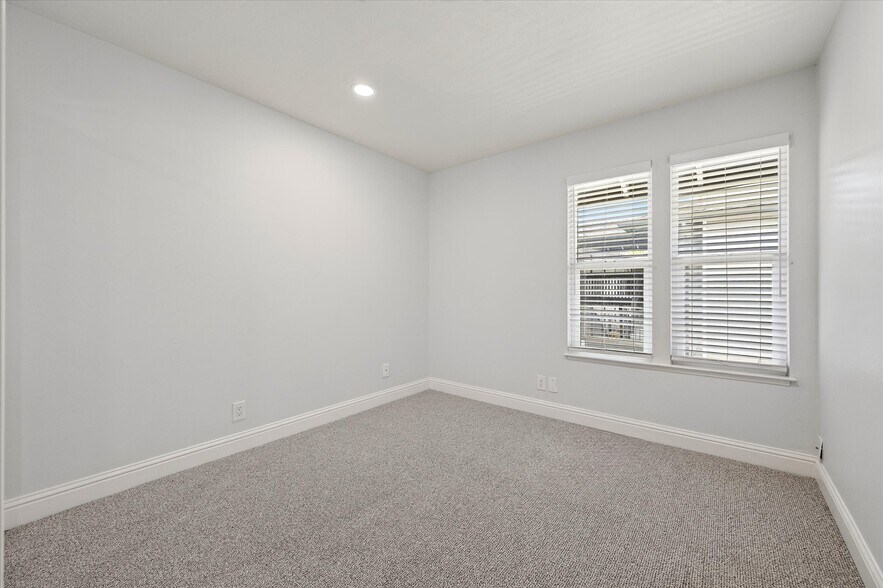 More Photos Of 1920 Camino Verde, Walnut Creek Apartments For Sale