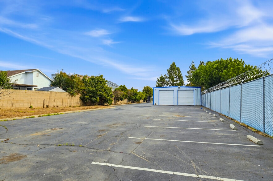 More Photos Of 593 Industrial Pky, Hayward Warehouse For Sale