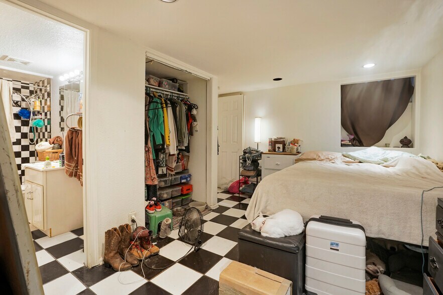 More Photos Of 1464 Elizabeth St, Denver Apartments For Sale