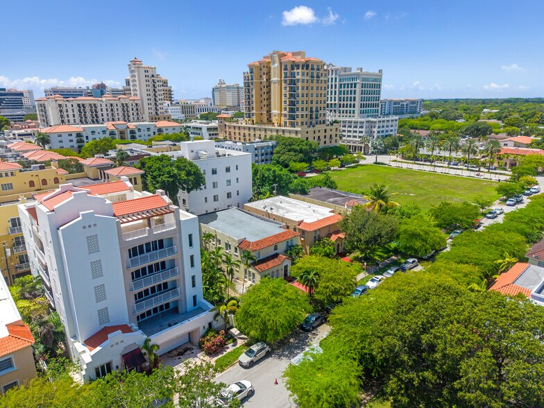 More Photos Of 114 Menores Ave, Coral Gables Apartments For Sale