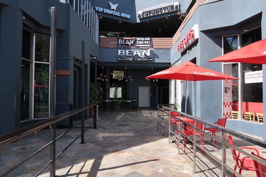 More Photos Of 8729-8747 Santa Monica Blvd, West Hollywood Storefront Retail Office For Lease