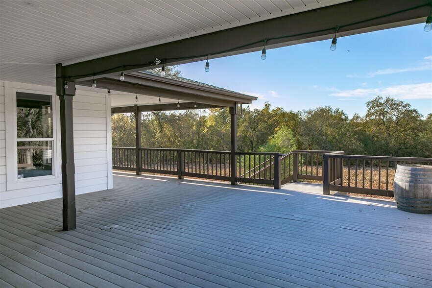 More Photos Of 3040 Ponderosa Rd, Shingle Springs Specialty For Sale