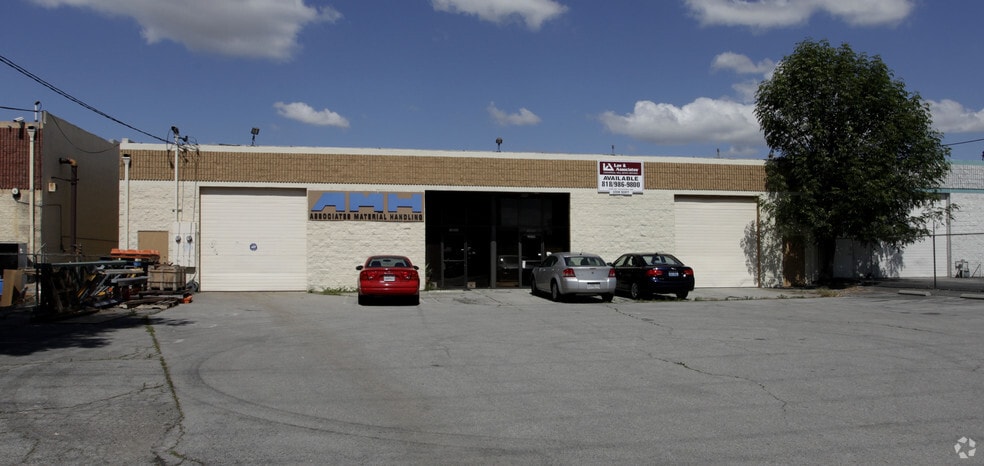 Primary Photo Of 12239-12241 Montague St, Pacoima Warehouse For Lease