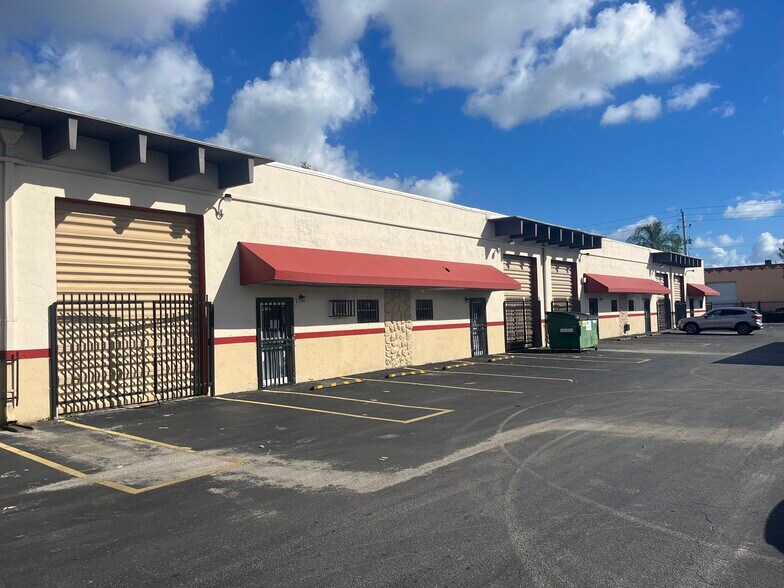 More Photos Of 13740 NW 19th Ave, Opa Locka Warehouse For Lease