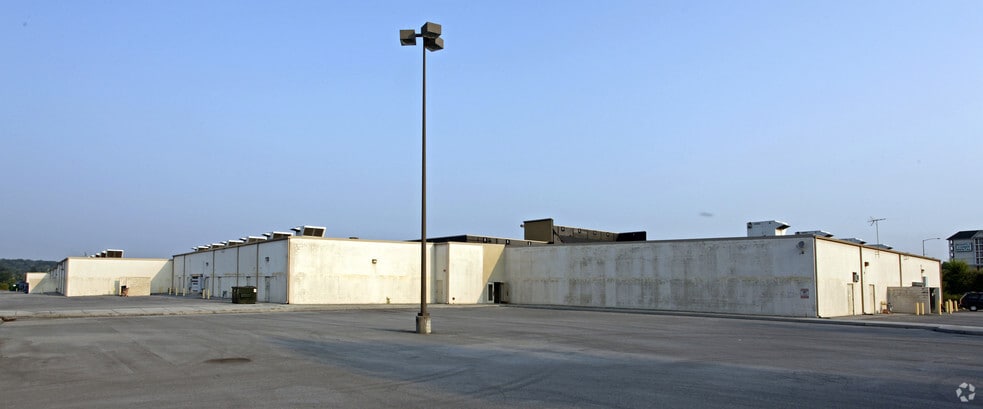 More Photos Of 196-236 Collier Dr, Sevierville Unknown For Lease