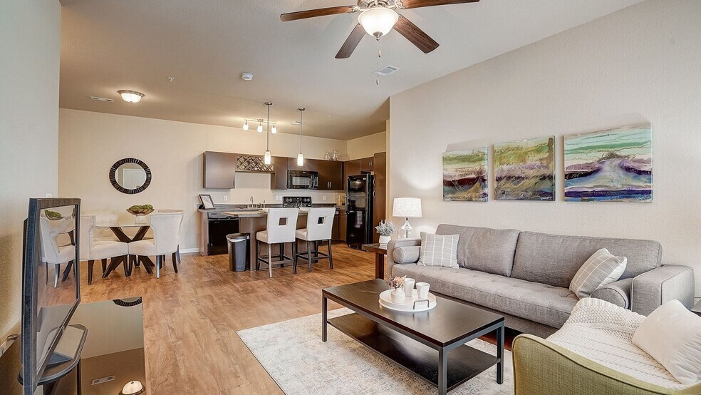 More Photos Of 14125 Louisiana Ave, Savage Apartments For Sale