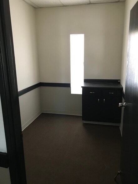 More Photos Of 3650 S Eastern Ave, Las Vegas Medical For Sale