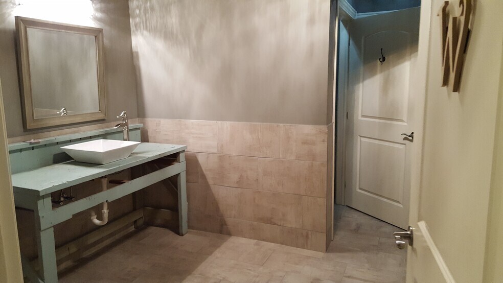 More Photos Of 200 E Delaware Pl, Chicago Apartments For Sale