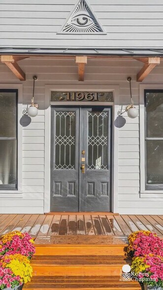 Primary Photo Of 11961 Lee Hwy, Sperryville Storefront Retail Office For Sale