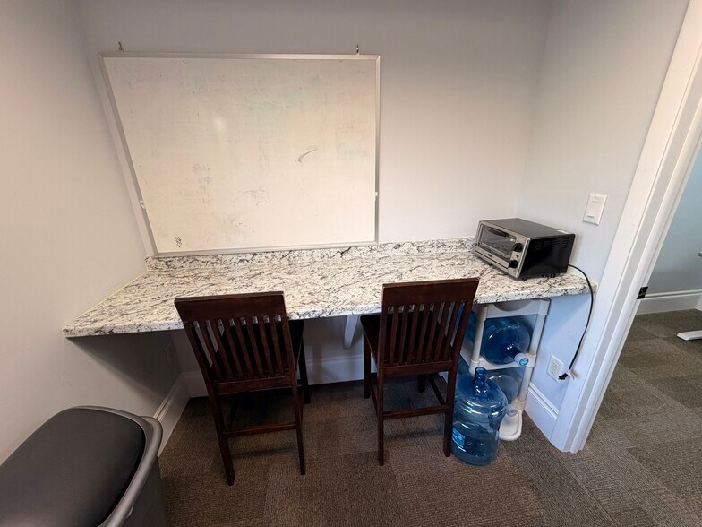 More Photos Of 8203 SW 124th St, Miami Office For Lease