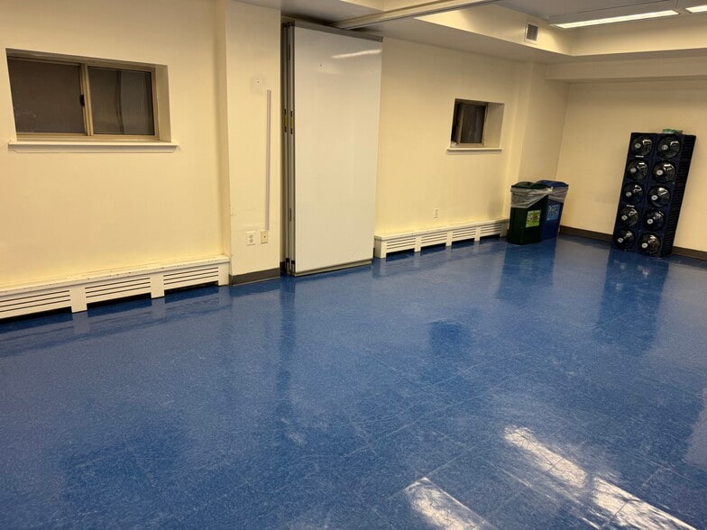 More Photos Of 1787 Madison Ave, New York Apartments For Lease