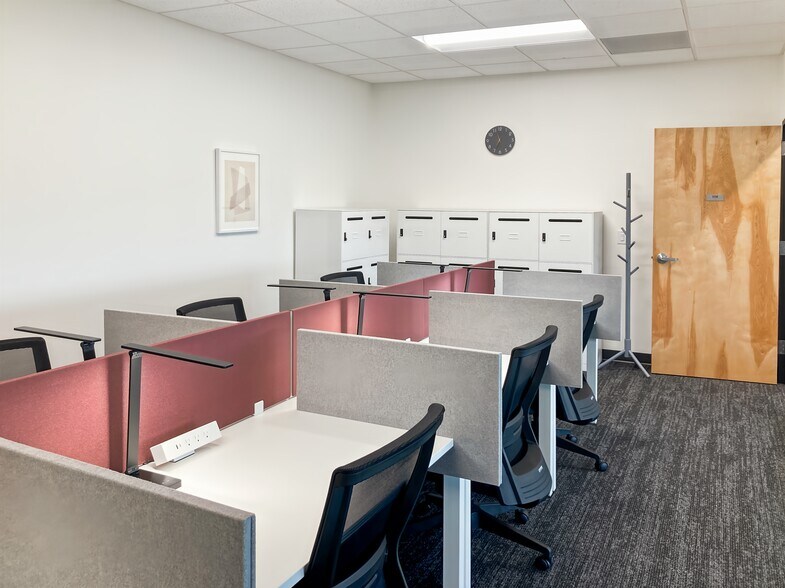 More Photos Of 500 S Main St, Burlington Coworking Space