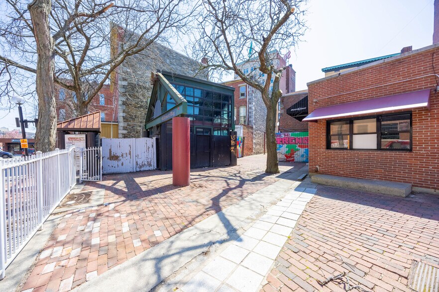 More Photos Of 19 Merrimack St, Lowell Restaurant For Sale