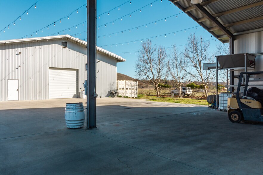More Photos Of 1020 Penman Springs Rd, Paso Robles Winery Vineyard For Sale