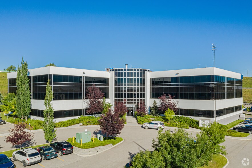 More Photos Of 6807 Railway St SE, Calgary Office For Lease