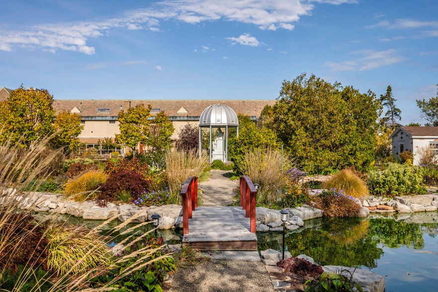 More Photos Of 94 Shoshone st, Buffalo Religious Facility For Sale