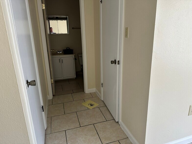 More Photos Of 8521 Rush Ave, Baton Rouge Apartments For Sale