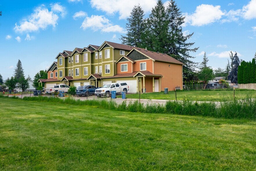 Primary Photo Of 837 Garden Green Pl, Sultan Multifamily For Sale