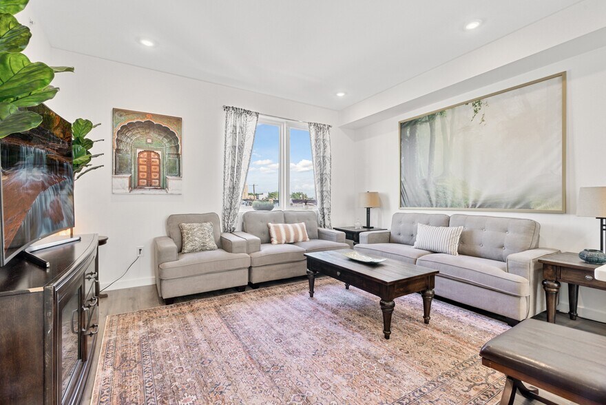 More Photos Of 1735 S 23rd St, Philadelphia Apartments For Sale