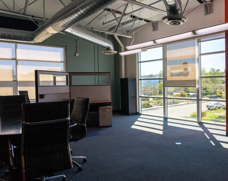 More Photos Of 1625 Ord Way, Oceanside Warehouse For Sale