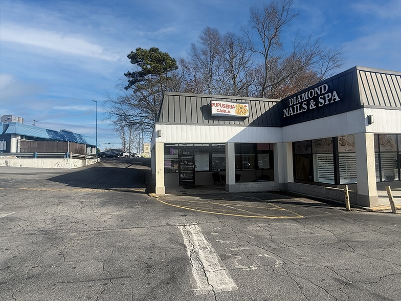 More Photos Of 3951-3987 Lawrenceville Hwy, Tucker Unknown For Lease