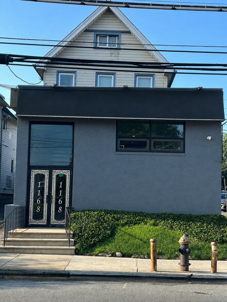 More Photos Of 1168 Forest Ave, Staten Island General Retail For Sale