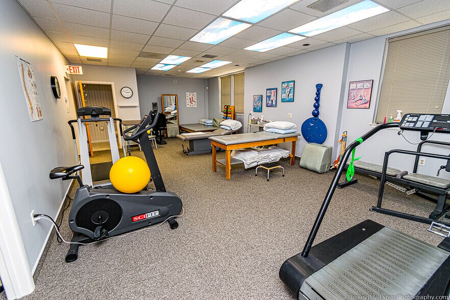 More Photos Of 110 Harbor Ln, Somers Point Medical For Sale