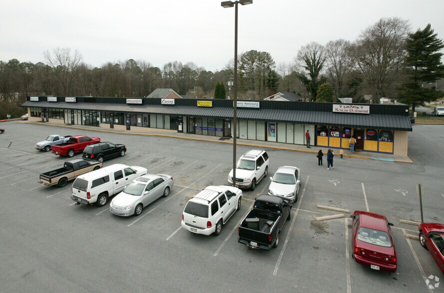 More Photos Of 946-966 N Tennessee St, Cartersville Freestanding For Lease