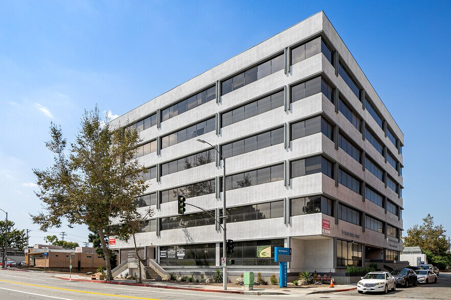 More Photos Of 301 N Prairie Ave, Inglewood Medical For Sale