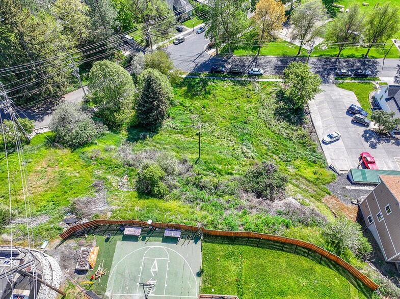 More Photos Of TBD NE Gray Ln, Pullman Land For Sale