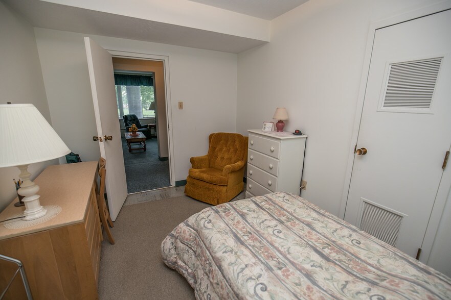 More Photos Of 2425 N Taylor Rd, Cleveland Heights Religious Facility For Sale