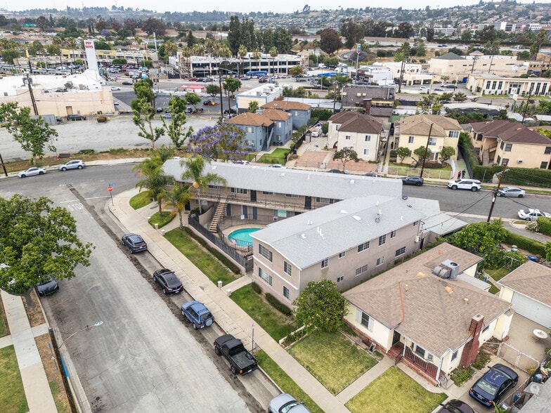 More Photos Of 5245 Via San Delarro St, Los Angeles Apartments For Sale