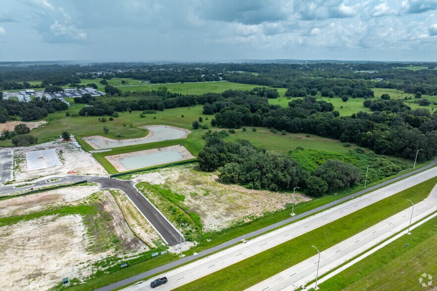More Photos Of State Road 52, San Antonio General Retail For Lease