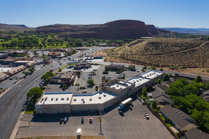 More Photos Of 929 W Sunset Blvd, St George Unknown For Lease