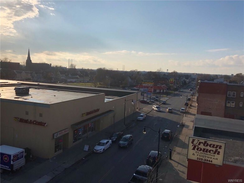 More Photos Of 294 W Ferry St, Buffalo Restaurant For Lease